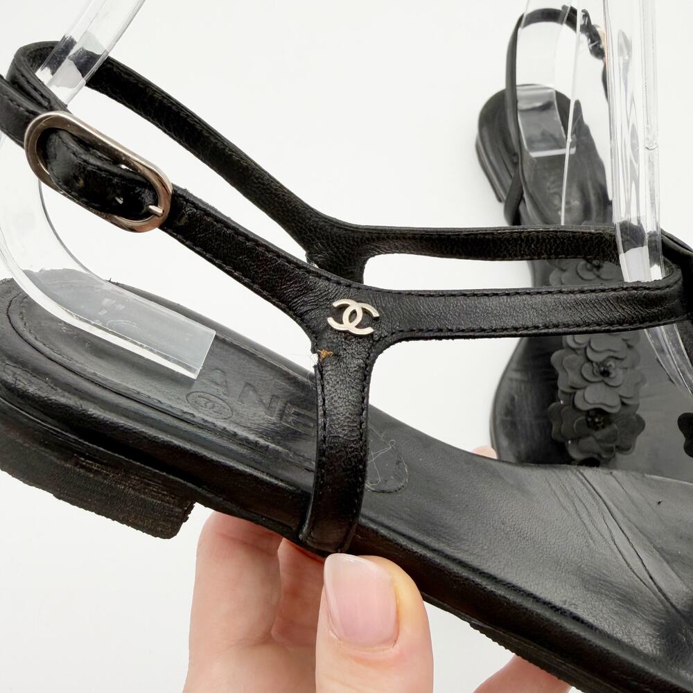 Chanel Camellia Sequin Black Leather Thong Sandal Flat Silver CC Logo Shoes 36.5 - Picture 3 of 12